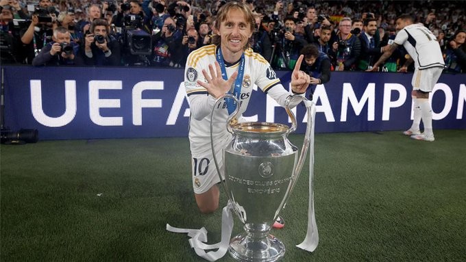 Real Madrid settles on Modric's successor
