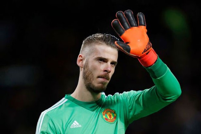 De Gea raises speculation about his future