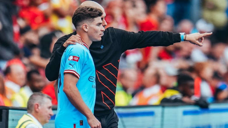 Guardiola confirms Alvarez's departure to Manchester City