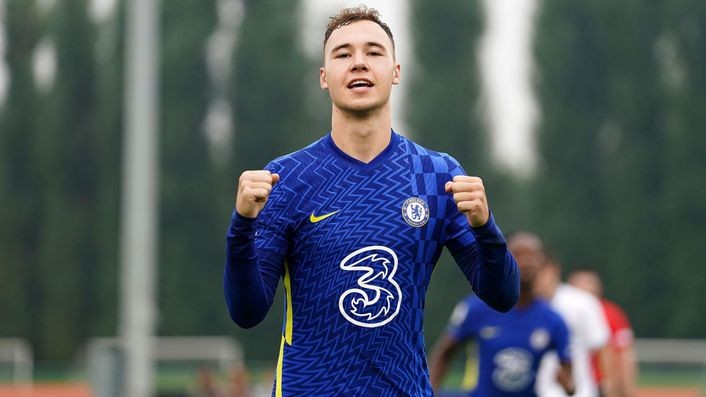 The Chelsea player rejects the temptations of Dori Rushen