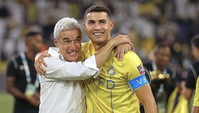 Castro reveals when Laporte and Ronaldo will start training