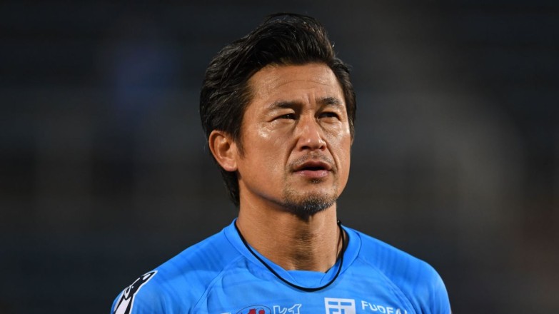 The biggest player in the world announces that he will continue playing