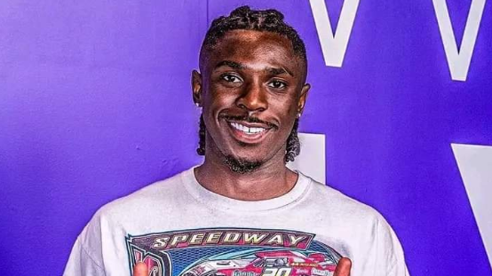 Officially...Fiorentia announces the inclusion of Moise Kean