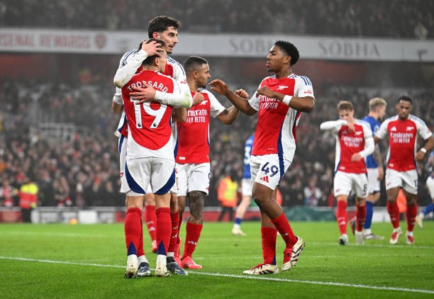 The expected formation to face Arsenal and Brentford in the Premier League