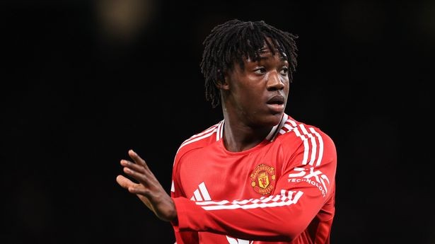 Chelsea awaits the Manchester United player's signal