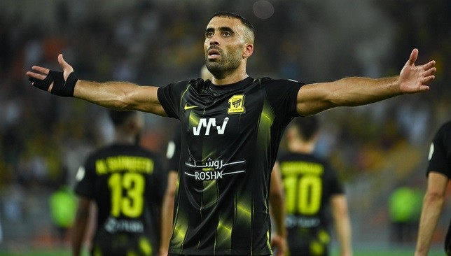 Officially... Al-Shabab announces the contract with Abdul Razzaq Hamdallah