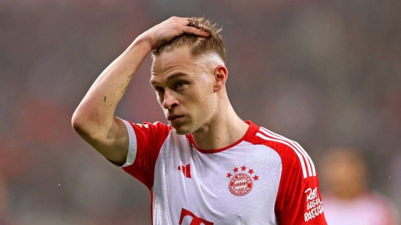 Real Madrid and Barcelona are among 5 clubs that want to include Kimmich