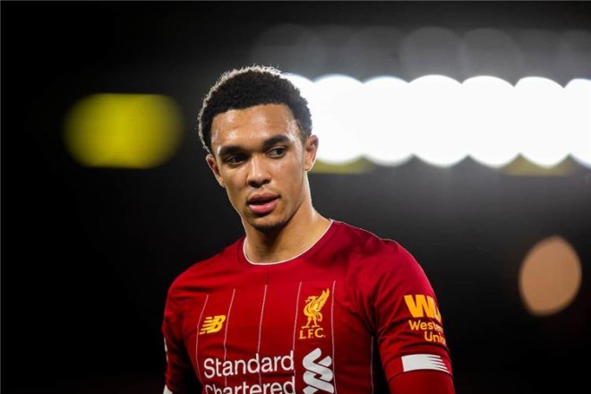 Real Madrid is considering signing Arnold in January