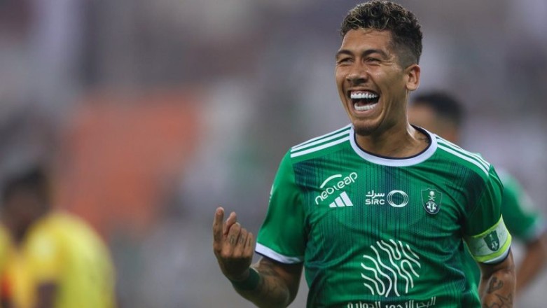 Fenerbahce sends an offer to include Firmino