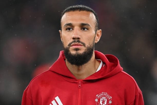 Heart problems keep Mazraoui away from Manchester United