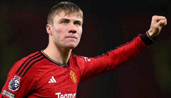 Napoli Targets Signing Hojlund