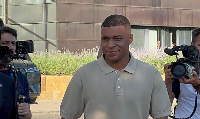A surprise awaits Mbappe on the day of his presentation
