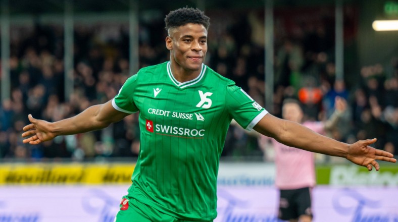 Al-Ahly aims to include Swiss striker Yverdon