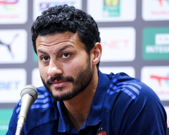 Mohamed El-Shenawy: Al Ahly is preparing to face Sundowns with great motivation.