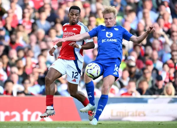 Arsenal achieves a dramatic victory over Leicester City