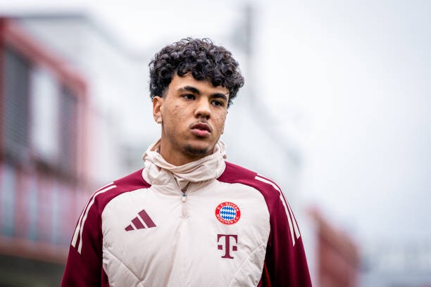 Bayern Munich is considering the idea of ​​loaning Adam Azno