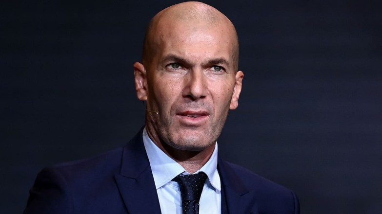 Zidane is in talks with Manchester United