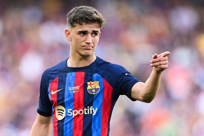 Javi decorates Barcelona's roster against Sevilla