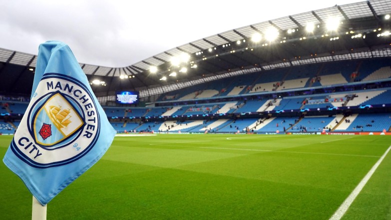Manchester City wins the Premier League