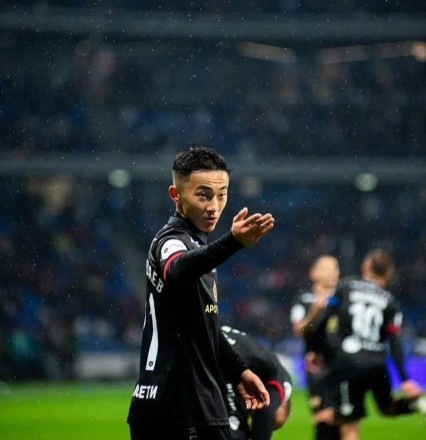 The Uzbekistan star receives an offer from an important club