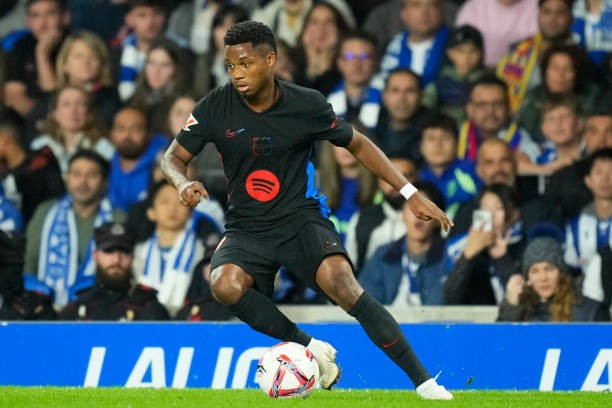 Turkish competition to sign Barcelona winger