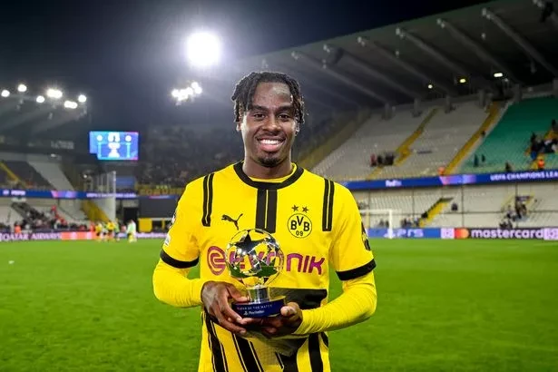 4 English clubs want to include the Dortmund star