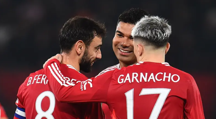 Manchester United crosses into the quarter-finals of the League Cup with a landslide victory
