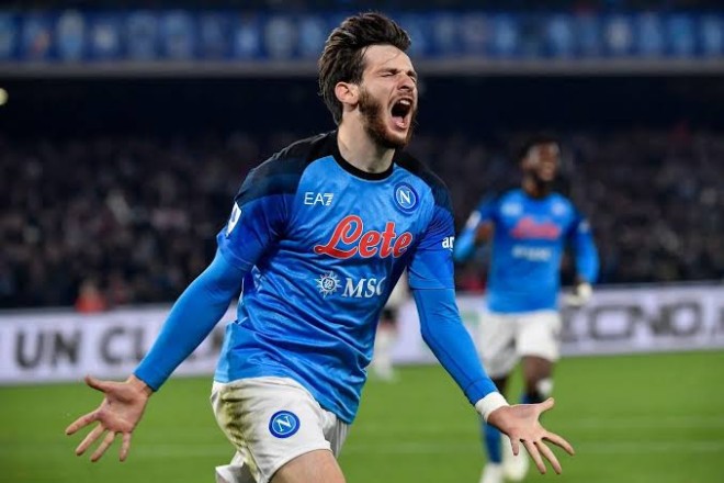 Kvaratskhelia puts Napoli in the lead