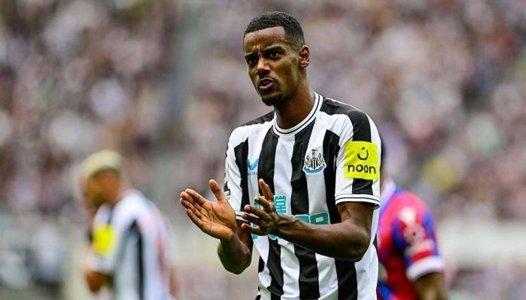 Alexander Isak's Stance on Moving to Barcelona