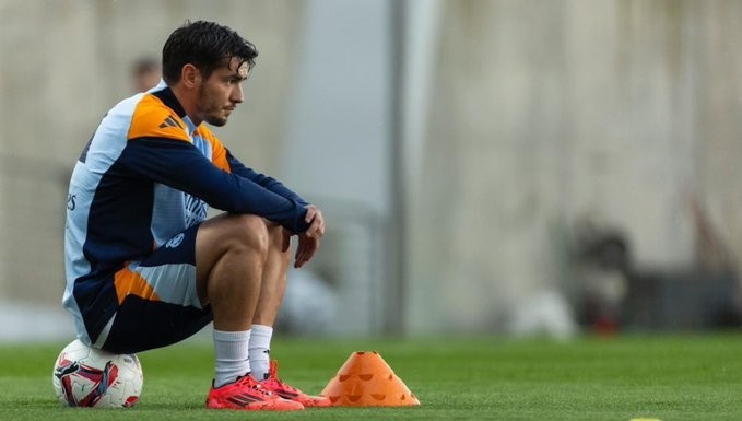 Ibrahim Diaz's position on the Barcelona battle