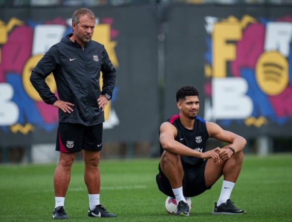 Araujo ignites the enthusiasm of Barcelona fans