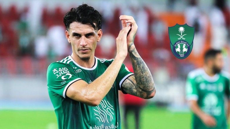Concern in Al Ahly About Ibanez's Injury Before Facing Al Raed