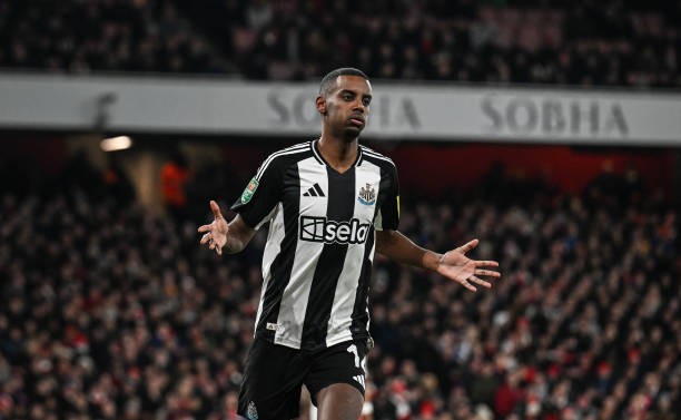 Isaac wins the Premier League Player of the Month award for December