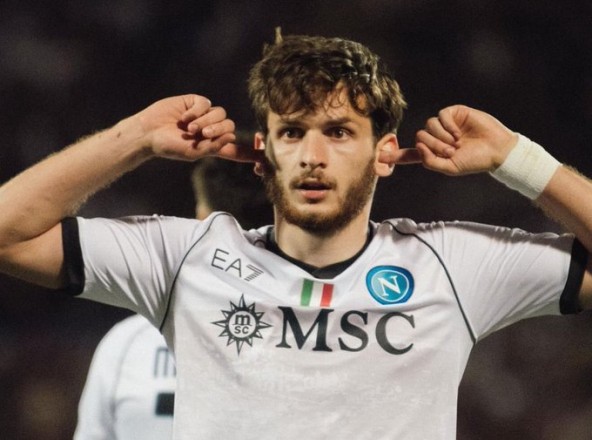 Napoli's manager reveals the latest developments in Kvaratkhsilia's future