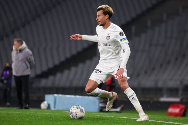 Fabregas offers Dele Alli a lifeline