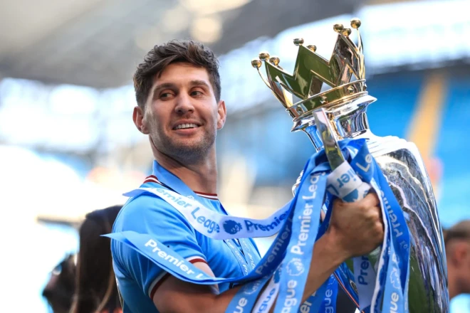Manchester City wants to fortify John Stones
