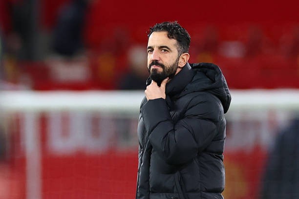 Manchester United is competing to sign the Lecce defender