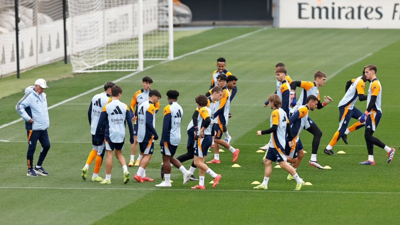 Details of Ancelotti's meeting with the players
