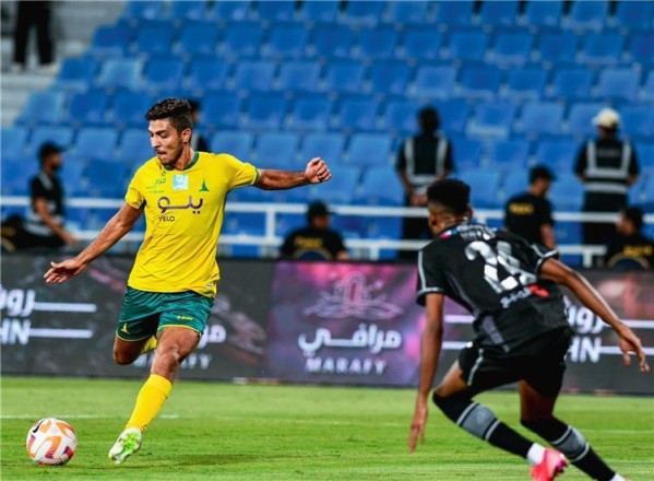 Zamalek and Pyramids Compete for Mohamed Sherif