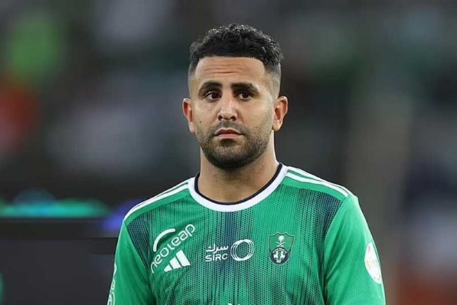 A sharp attack on Mahrez from Saudi Al-Ahly fans