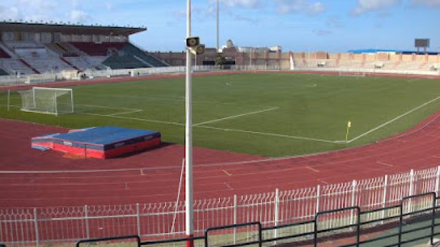 ملعب أوسياف عمر