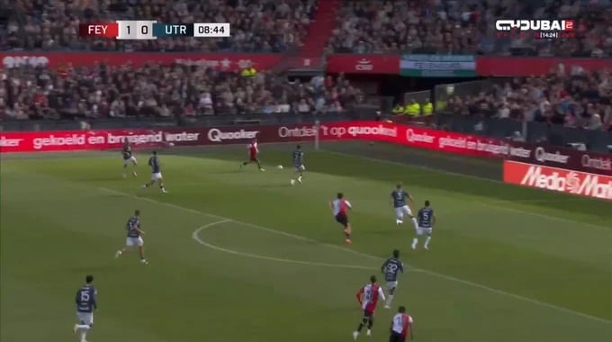 But Nacho Ferri Pour l’équipe Feyenoord Contre FC Utrecht à la minute 9