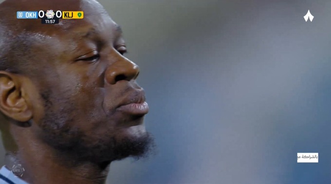 Penalty Christian Bassogog Pour l’équipe Al-Okhdood Contre Al Khaleej à la minute 13