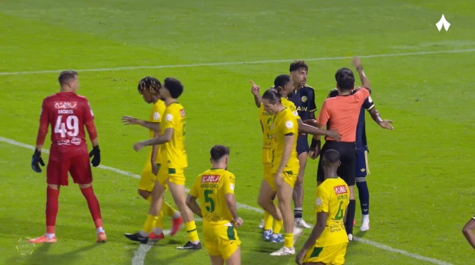 Yellow Card Sami Al-Najei For Team Al Nassr FC Against Al Khaleej minute 90
