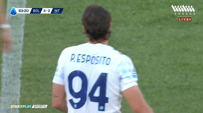 Gol Pio Esposito Para el equipo Inter Contra Bologna en el minuto 64