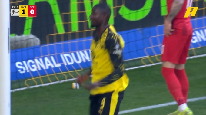 But Serhou Guirassy Pour l’équipe Dortmund Contre Freiburg à la minute 14
