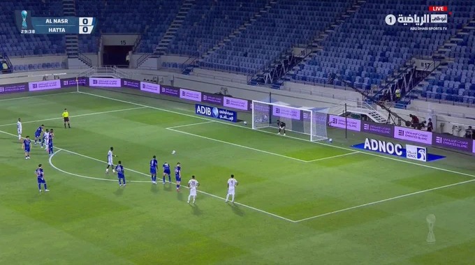 ضربة جزاء برنارد فاي لفريق حتا بمواجهة النصر بالدقيقة 30
