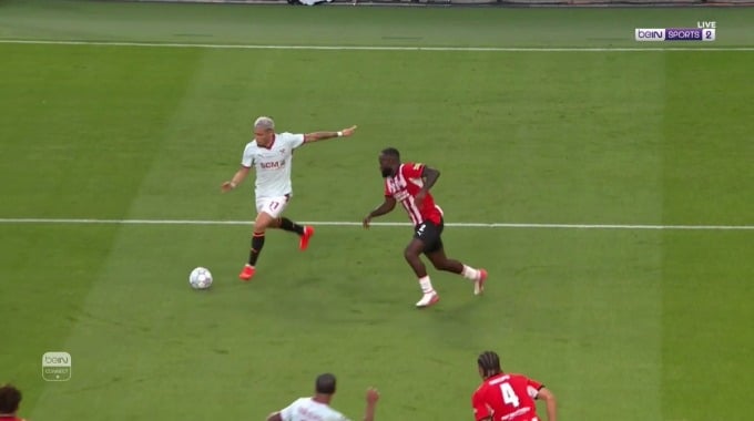 But Gleiker Mendoza Pour l’équipe Shakhtar Contre PSV Eindhoven à la minute 45