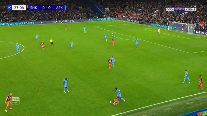 But Lovro Majer Pour l’équipe AEK Athens Contre Shakhtar à la minute 28