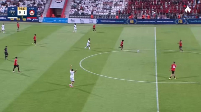 هدف حمود الشمري لفريق الرائد بمواجهة هجر بالدقيقة 75